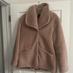 Sanctuary Fleece Jacket. Beautiful Nude/Pink color. Size Large.